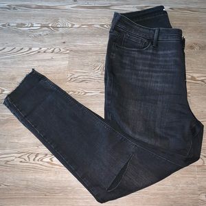 Old Navy High-Waisted Rockstar Black Skinny Jeans